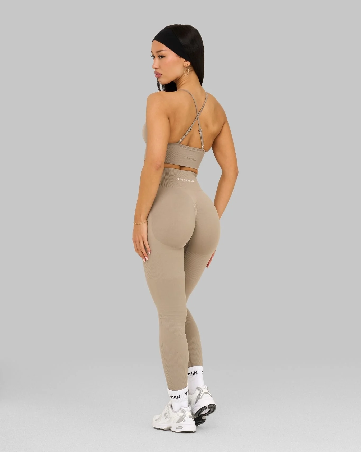 Elevate™ Ribbed High-Waisted Contour Leggings | Latte - Image 5