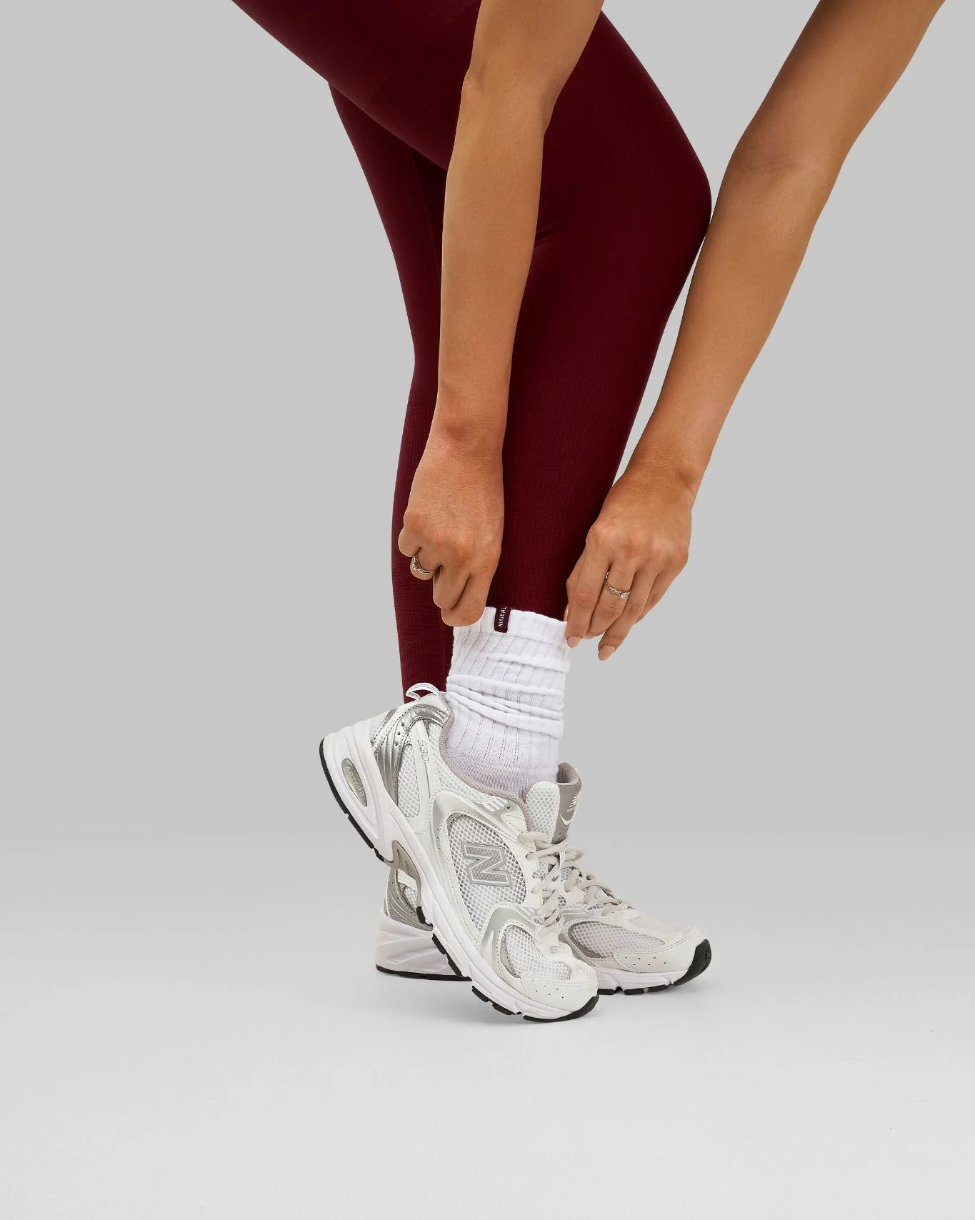 THRIVIN Ruffle Socks Long | White - Image 5